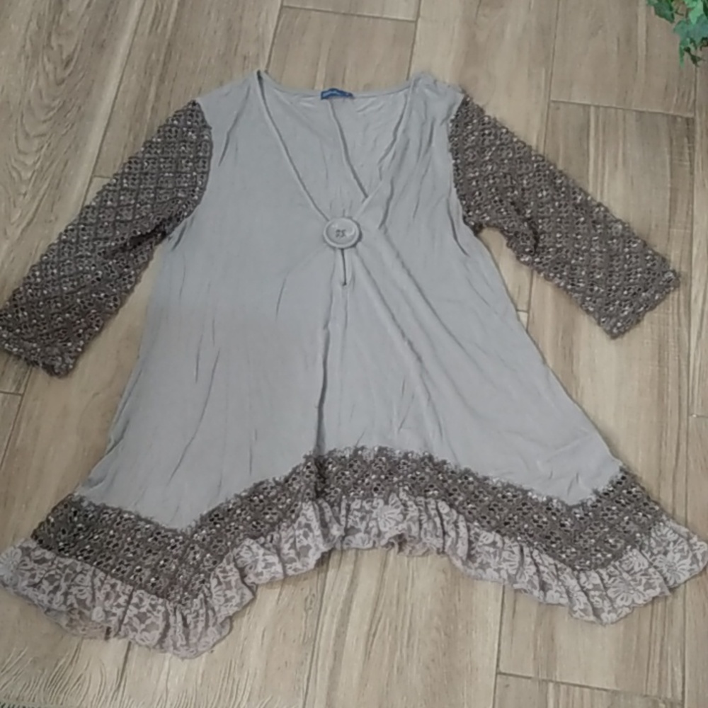 Aster Tunic